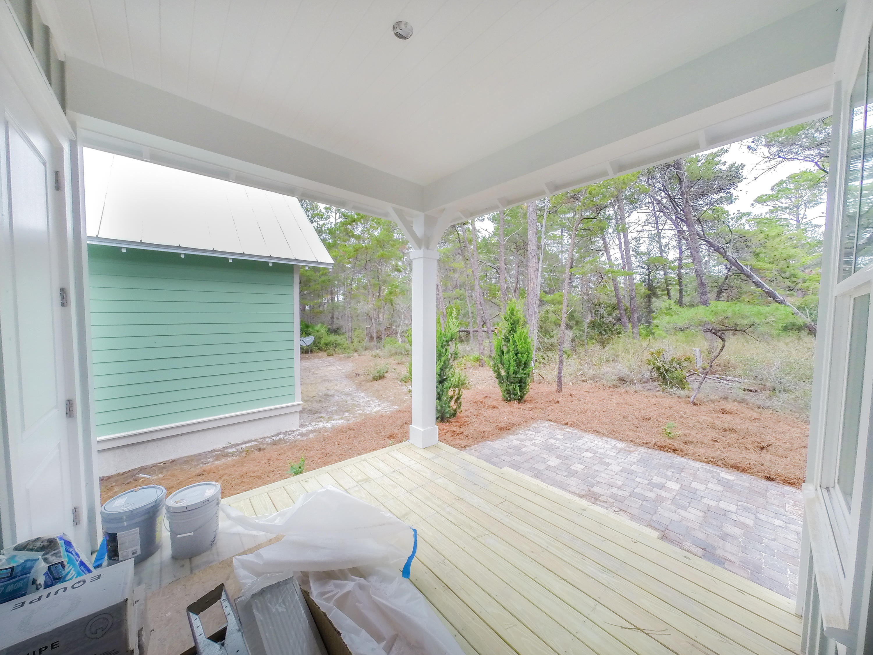 LAKESIDE AT BLUE MOUNTAIN BEACH - Residential