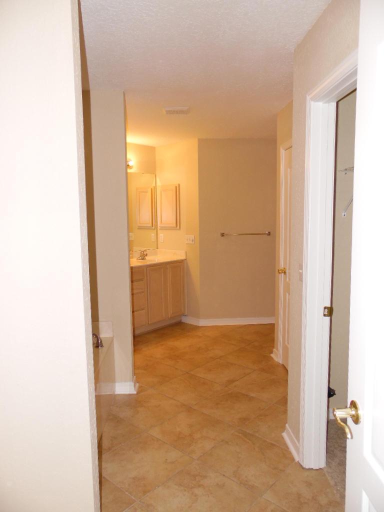 EMERALD LAKES PH 1 - Residential