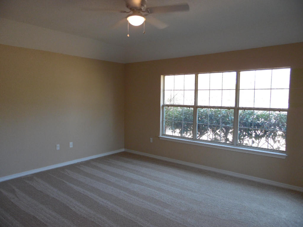 EMERALD LAKES PH 1 - Residential