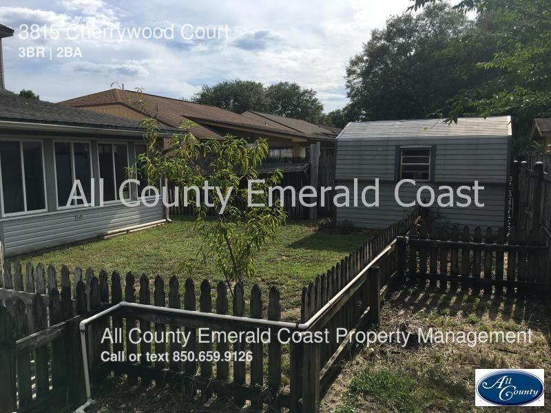 VALPARAISO PINECREST 3 - Residential Lease