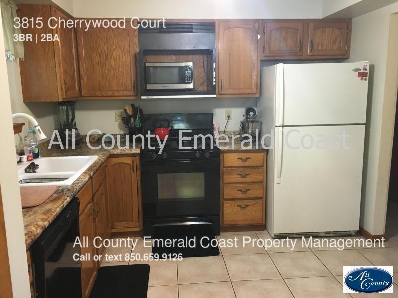 VALPARAISO PINECREST 3 - Residential Lease