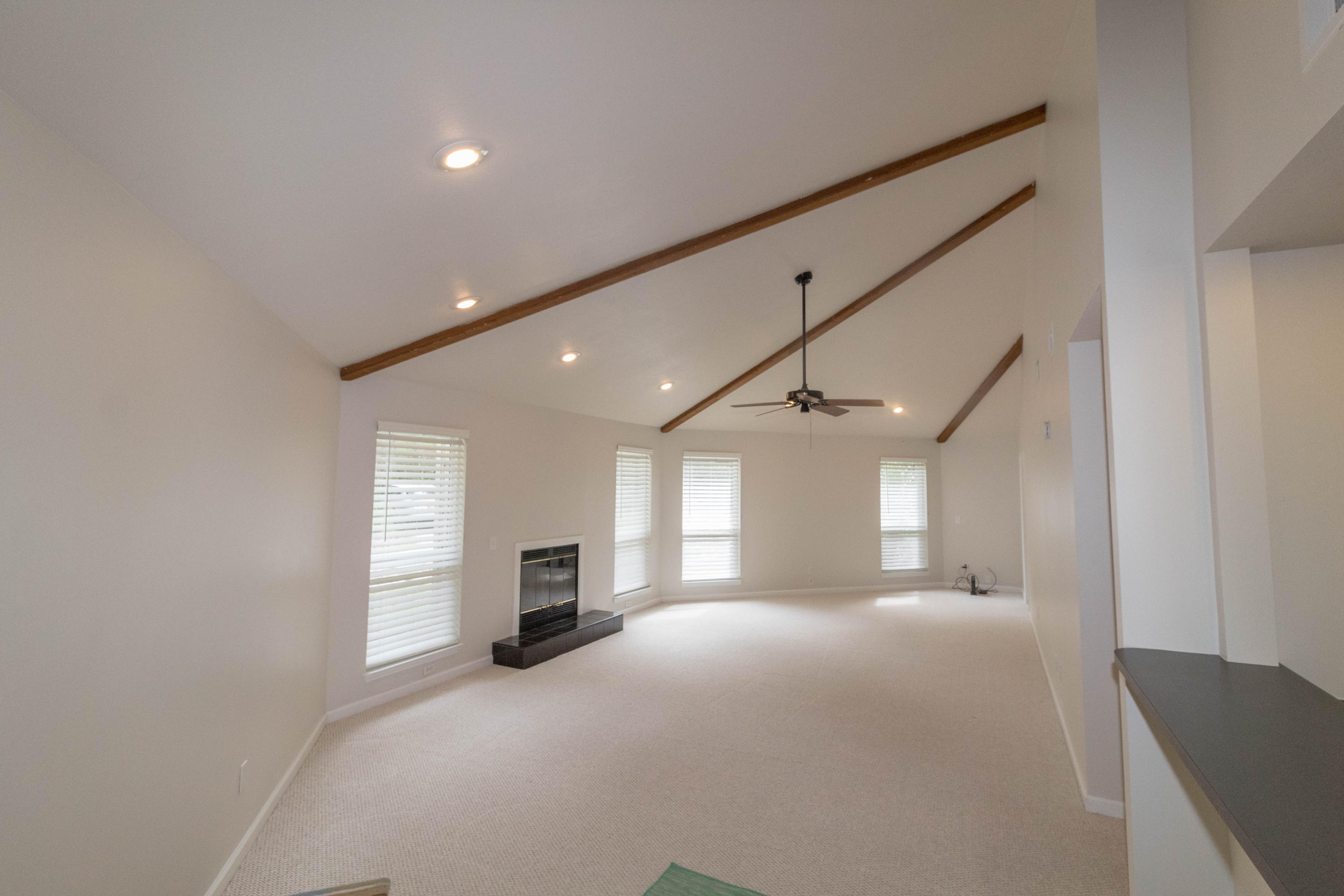 EASTERN LAKE S/D - Residential Lease