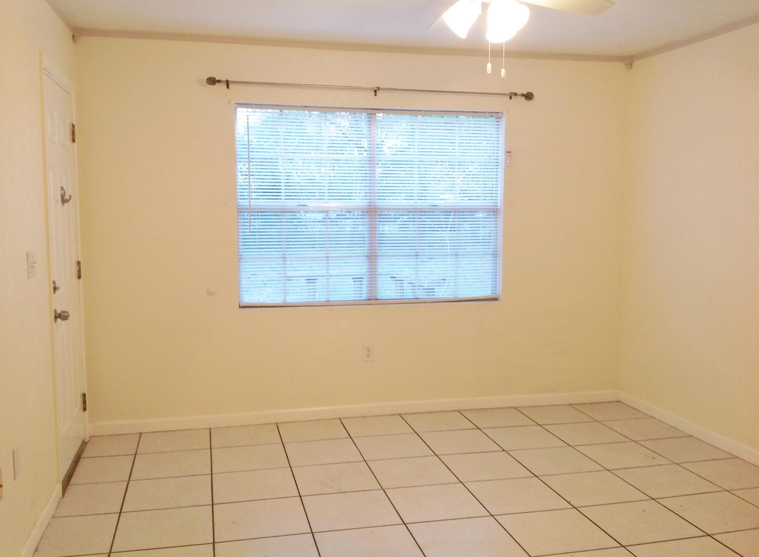 VALPARAISO PINECREST 6 - Residential