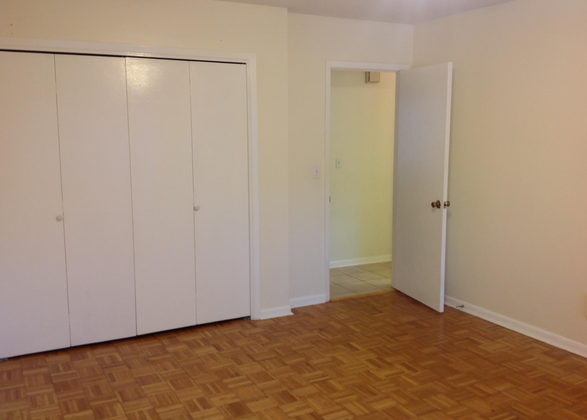 VALPARAISO PINECREST 6 - Residential