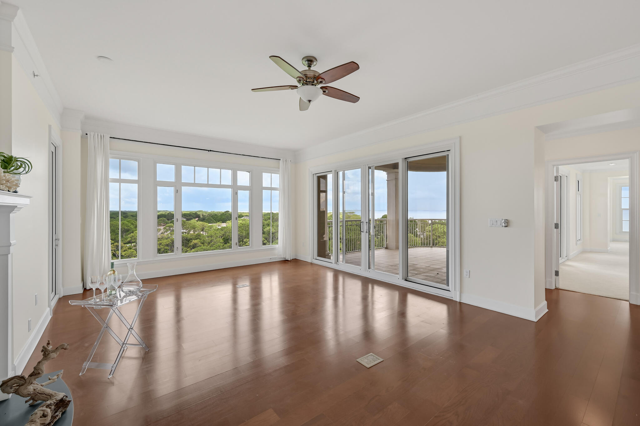 ONE WATER PLACE - Residential