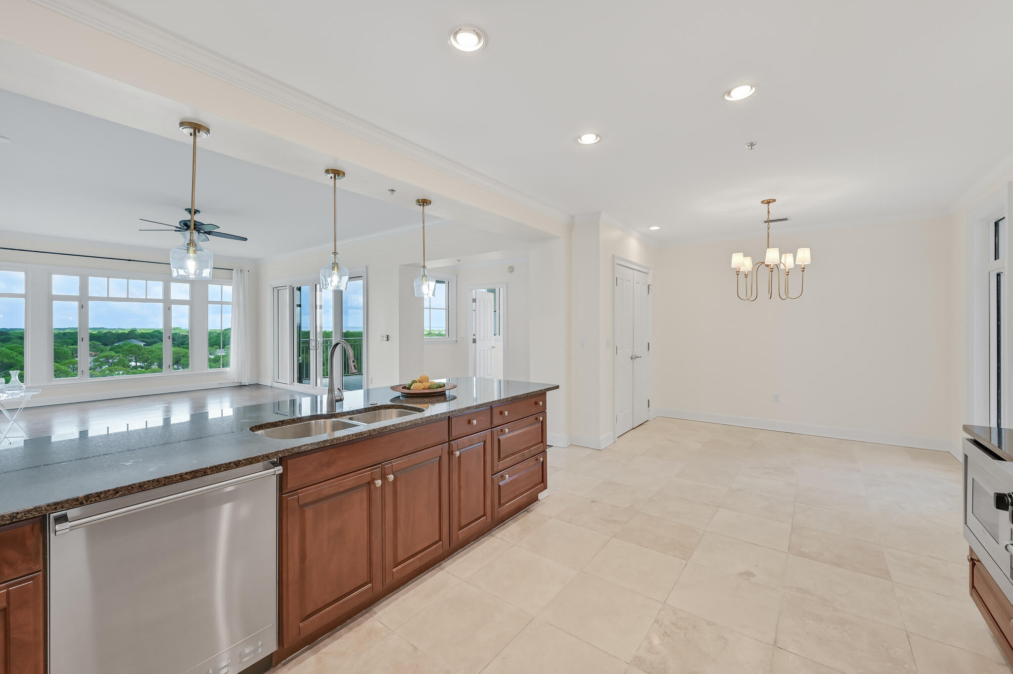 ONE WATER PLACE - Residential