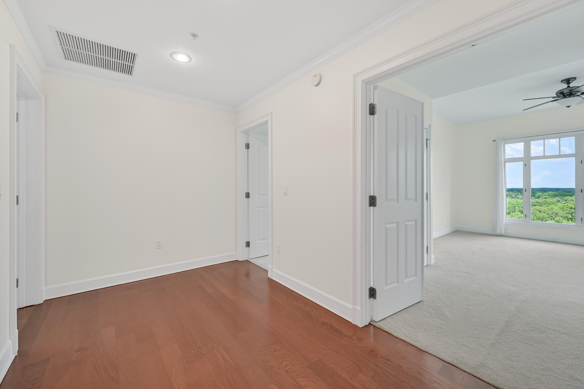 ONE WATER PLACE - Residential