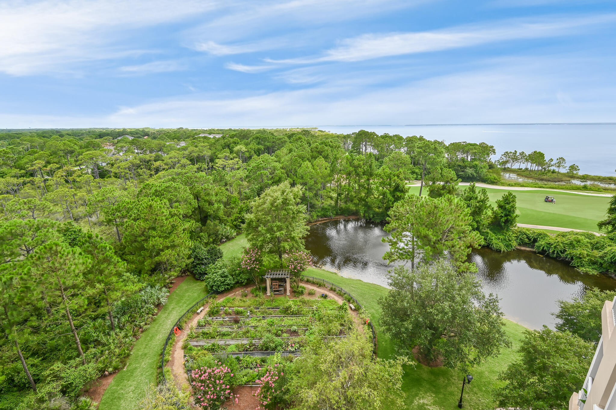 ONE WATER PLACE - Residential