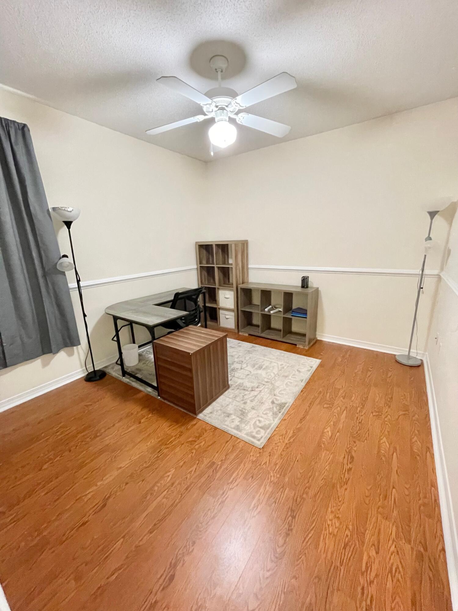 CREEK RUN ESTATES - Residential Lease