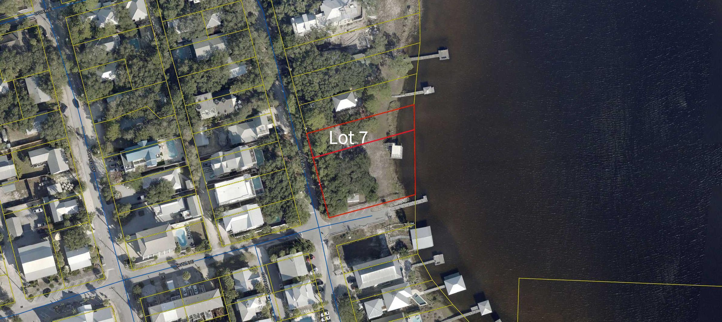 This is one 50x130 lot of record of a 3 lot parcel. Located on Western Lake, this lot is an ideal spot for your future home!