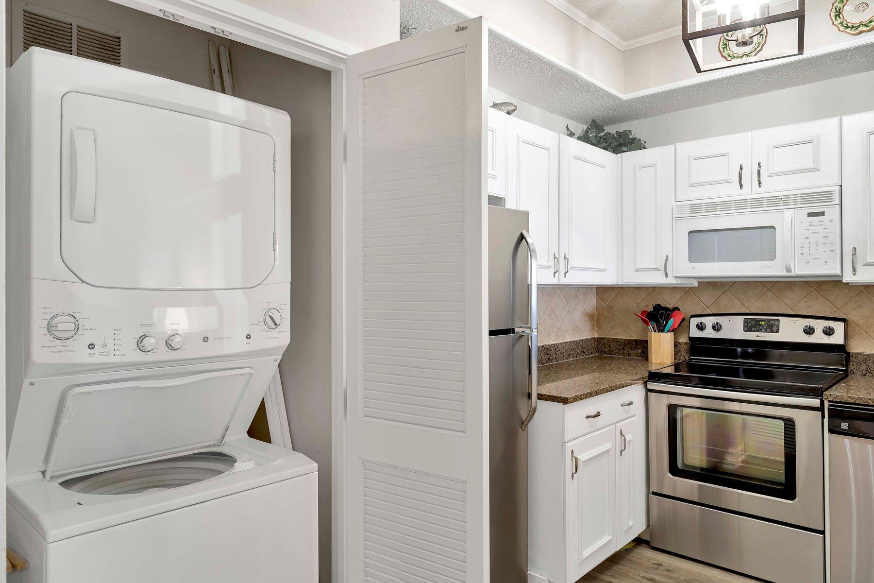 SUMMIT AT TOPS'L (THE) - Residential