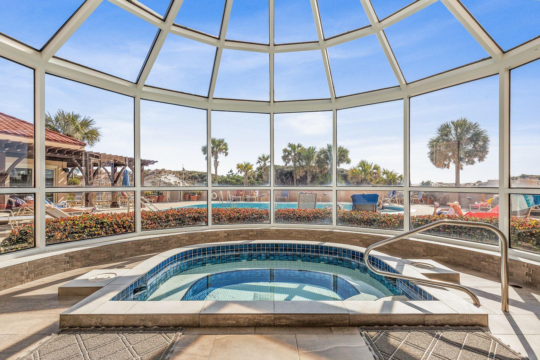 SUMMIT AT TOPS'L (THE) - Residential