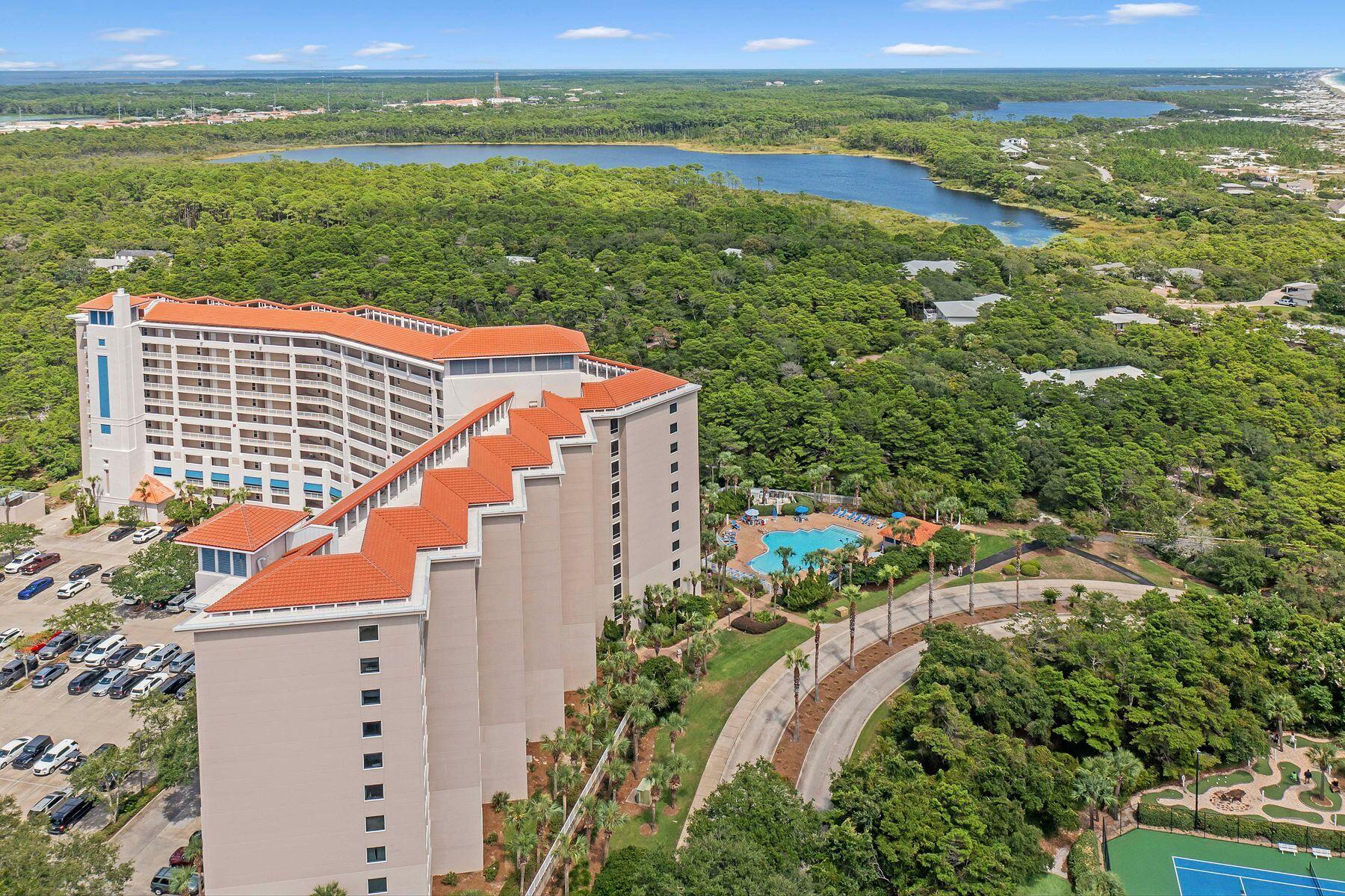 SUMMIT AT TOPS'L (THE) - Residential