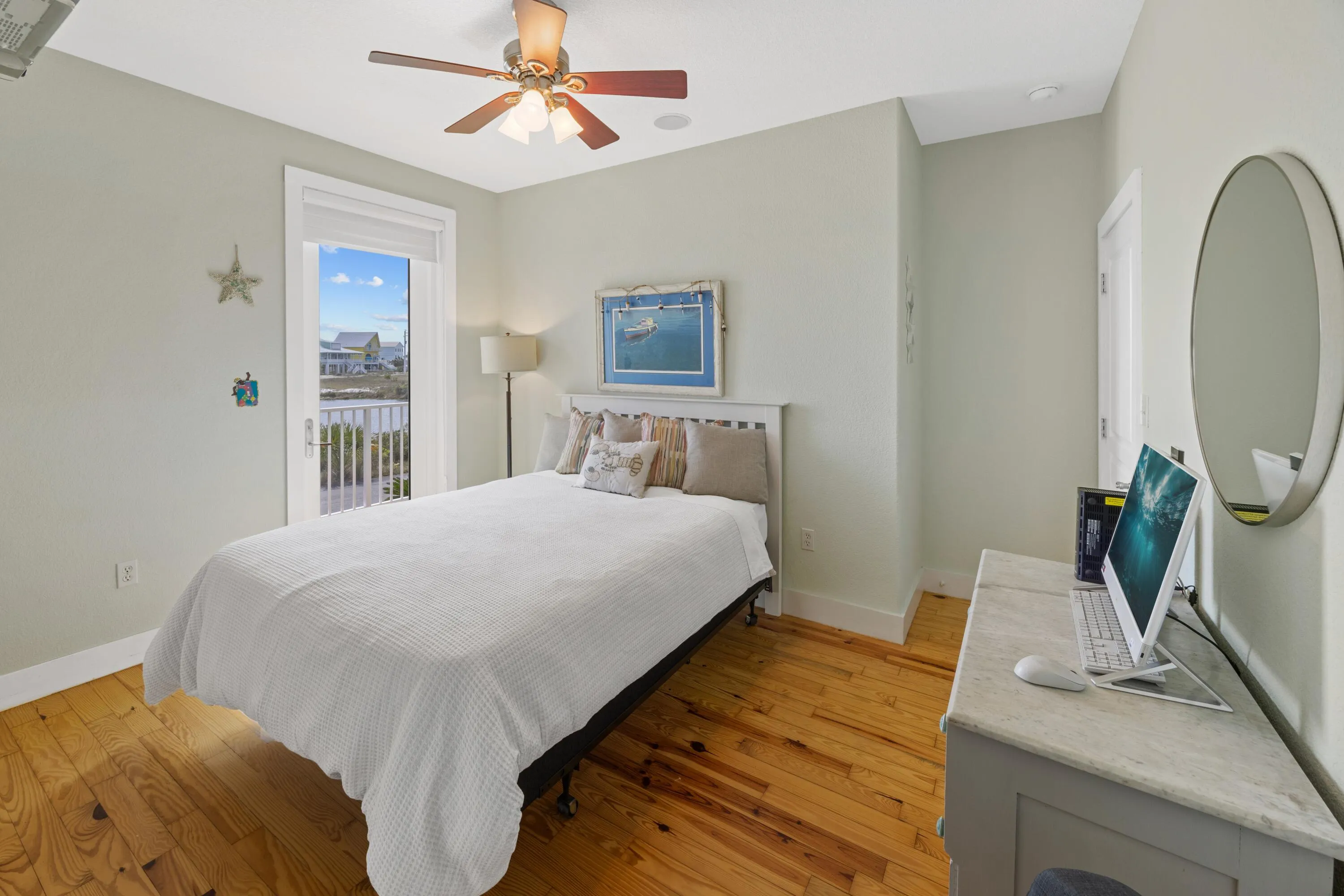 Navarre, Florida 32566, United States, 3 Bedrooms Bedrooms, ,2 BathroomsBathrooms,Residential,Pending,105390