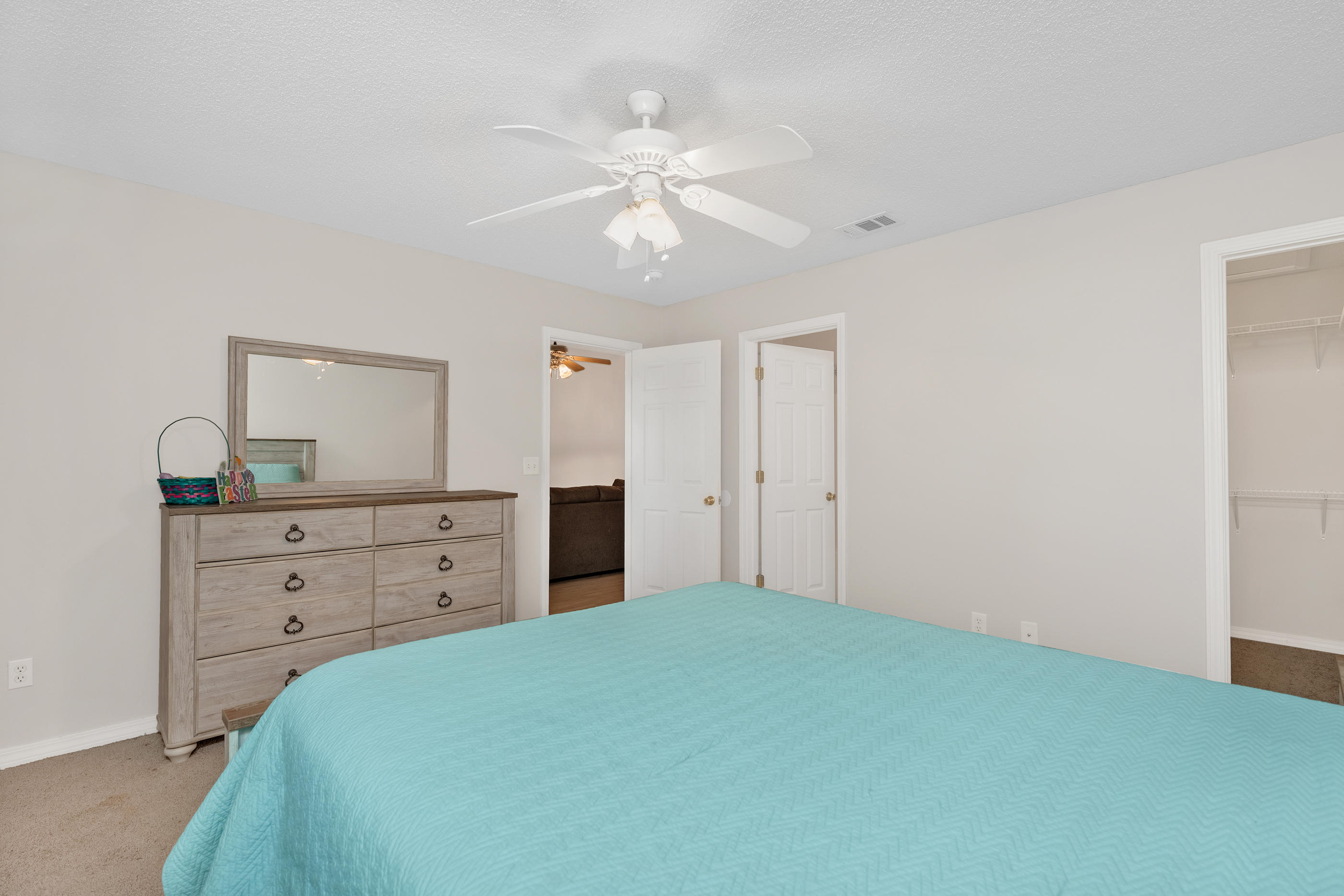 SHANYN TAYLOR OAKS - Residential