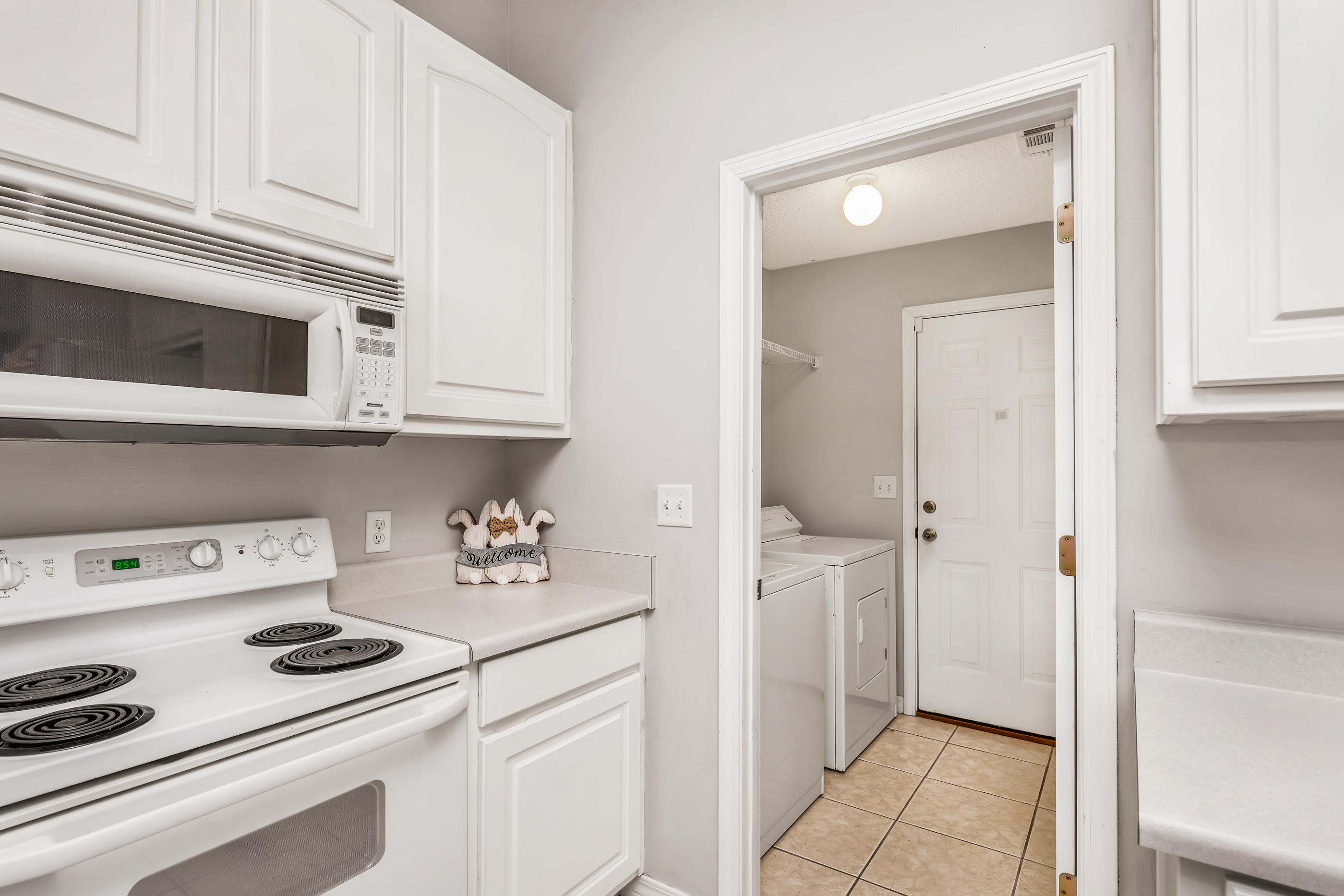 SHANYN TAYLOR OAKS - Residential