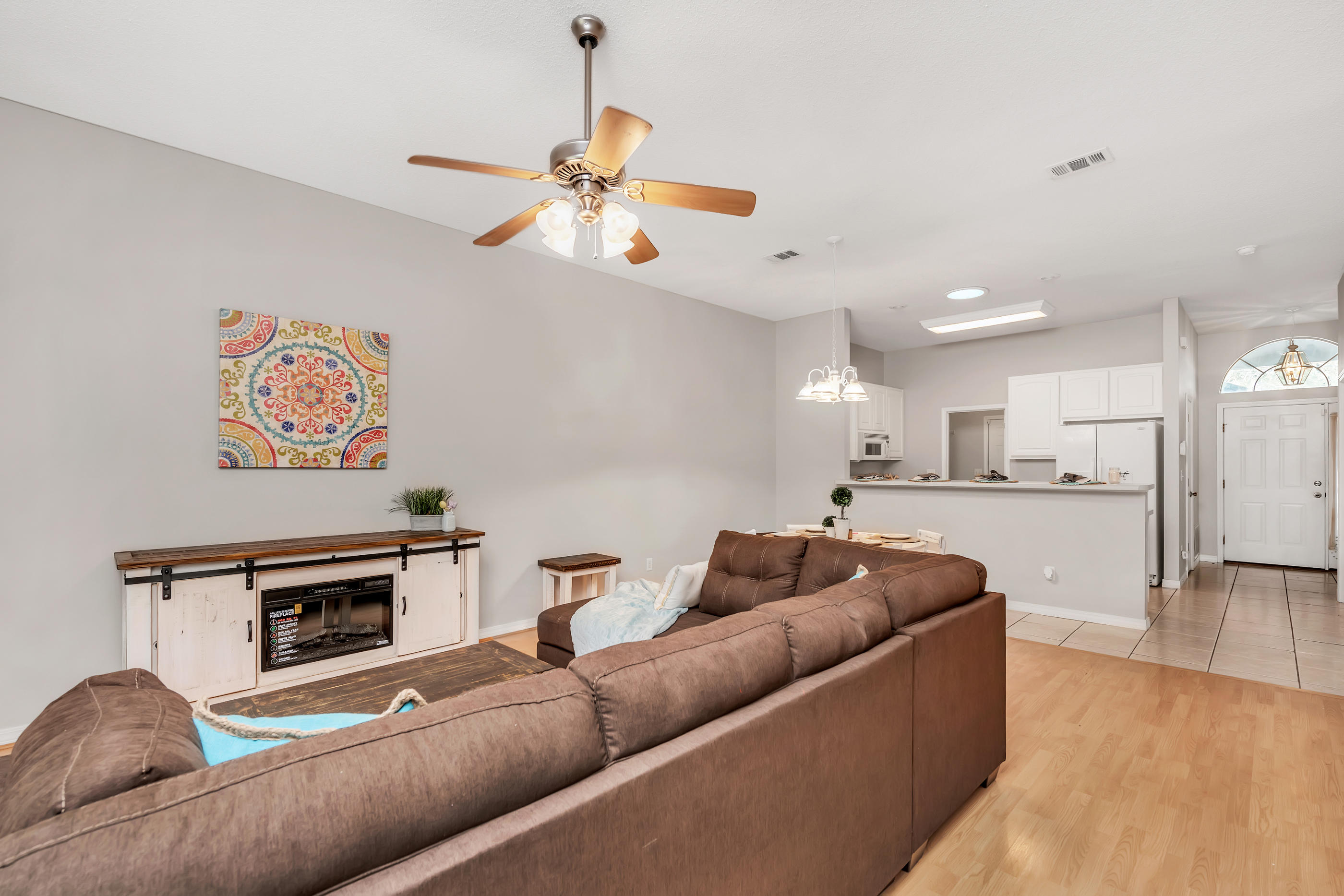 SHANYN TAYLOR OAKS - Residential