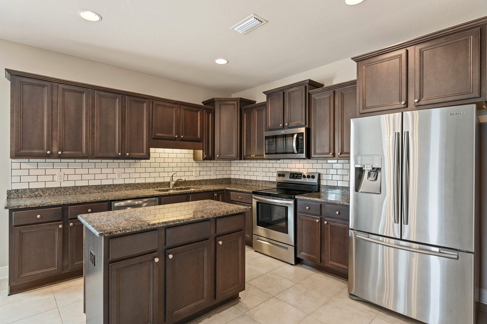 WATERFORD SOUND - Residential