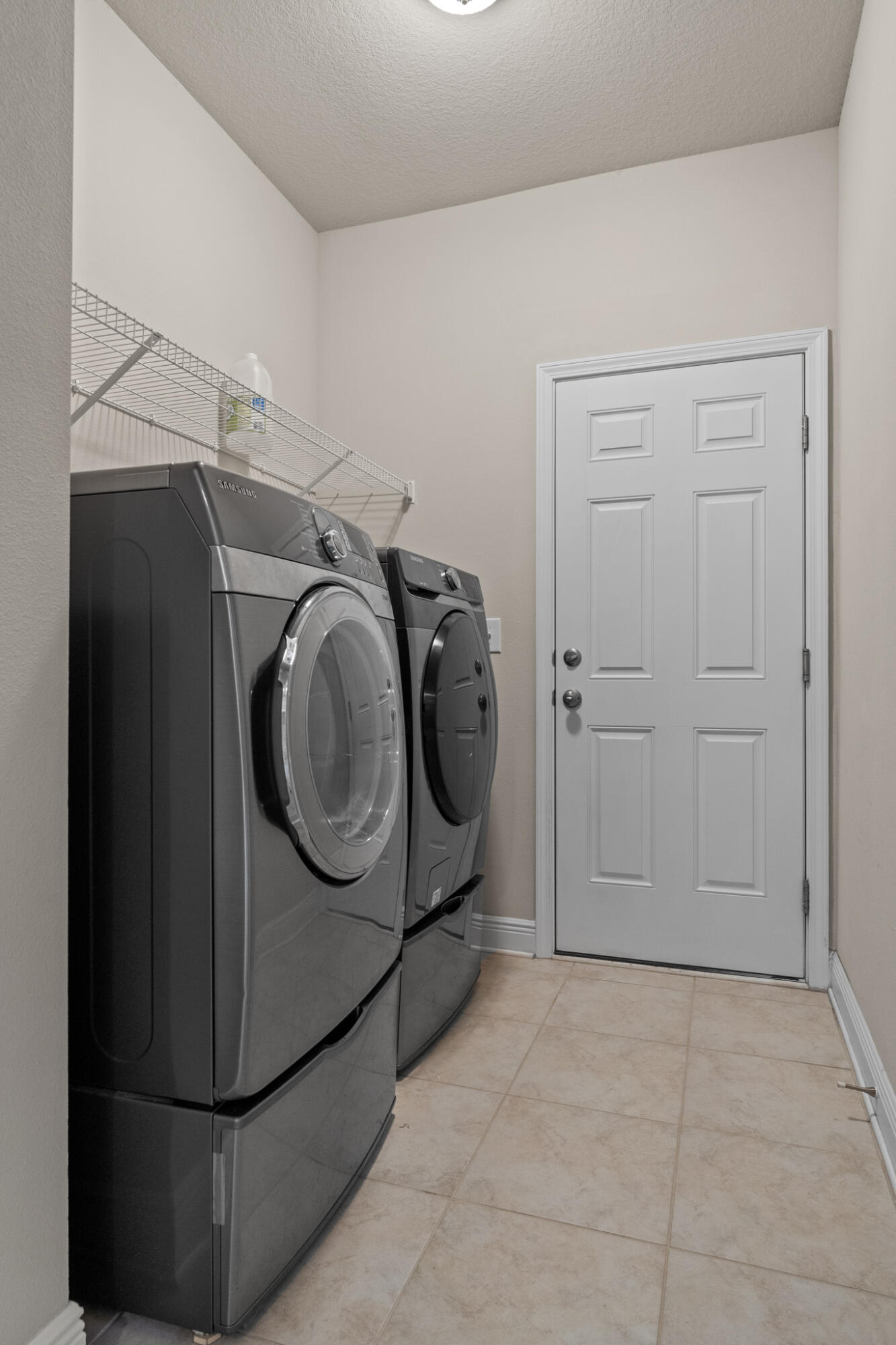 WATERFORD SOUND - Residential