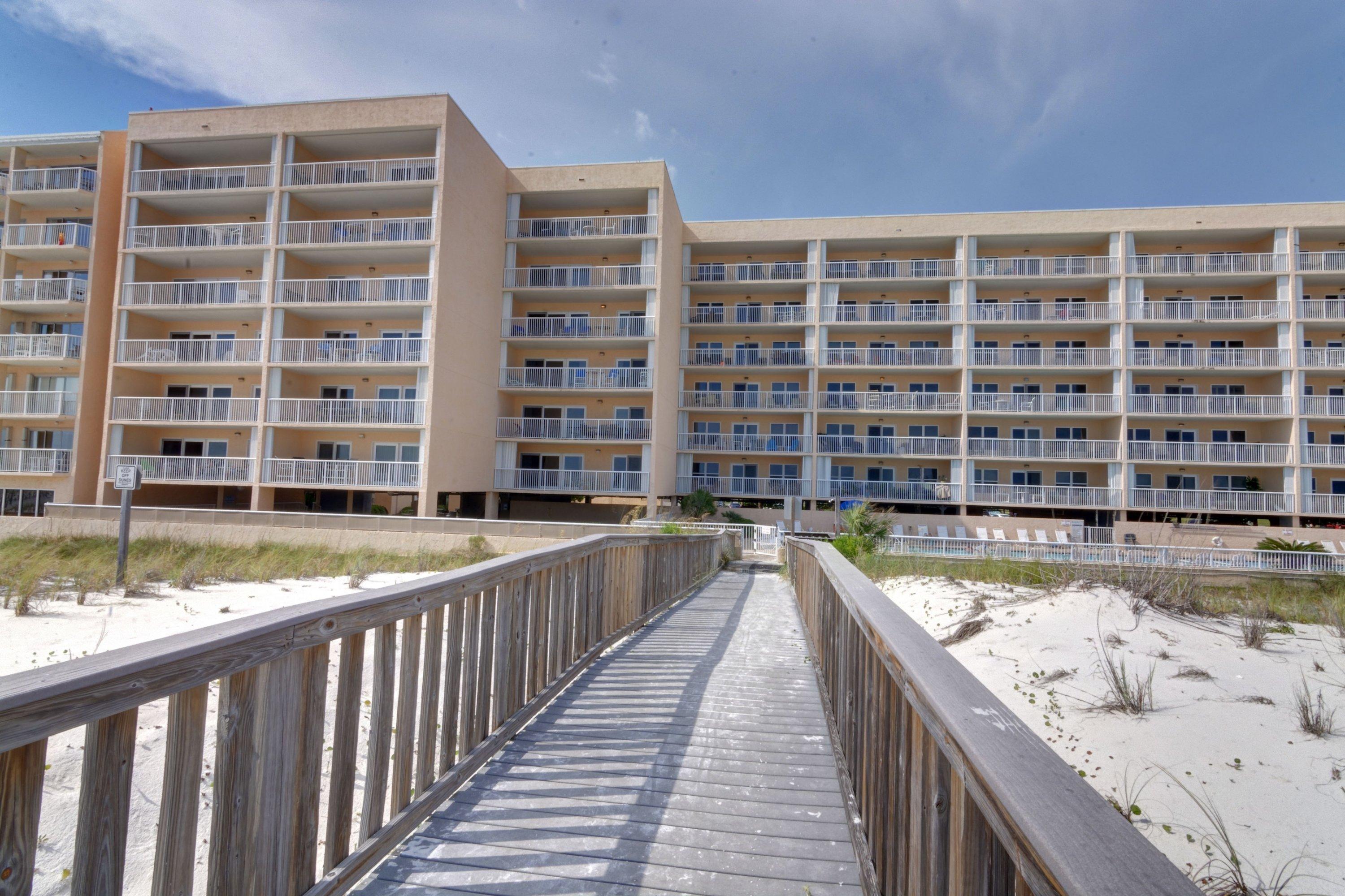ISLANDER BEACH RESORT CONDO - Residential