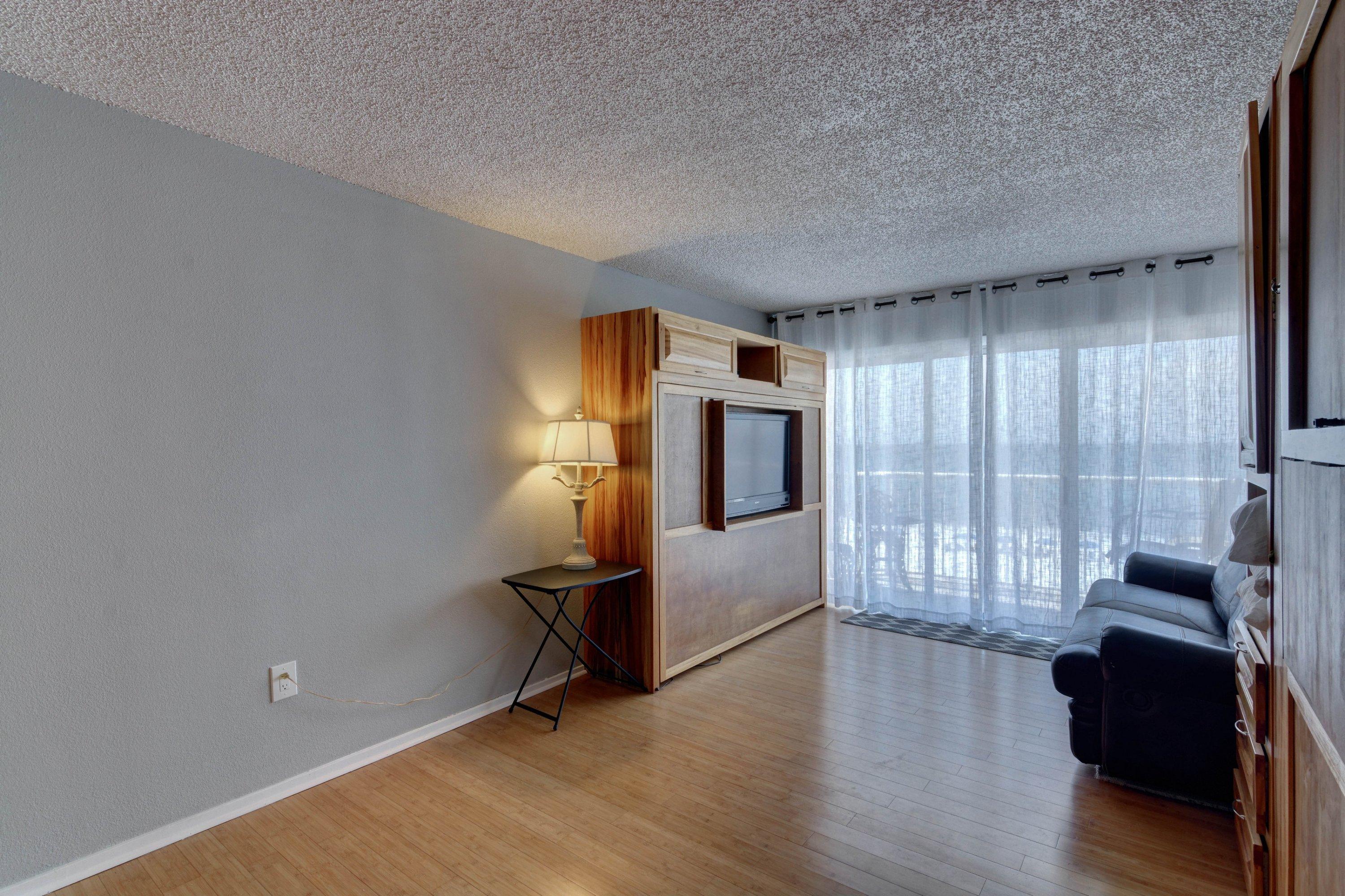 ISLANDER BEACH RESORT CONDO - Residential