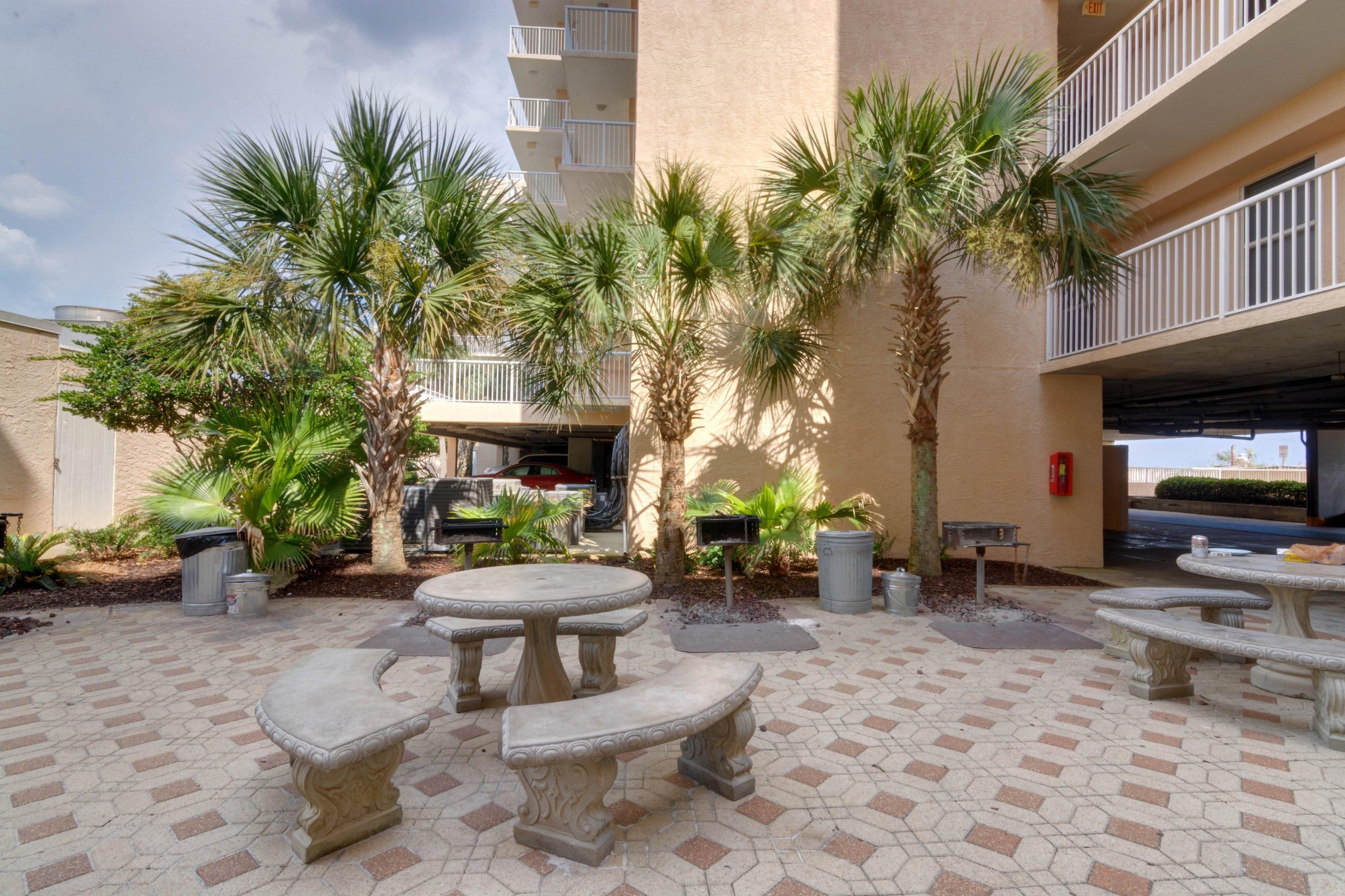 ISLANDER BEACH RESORT CONDO - Residential