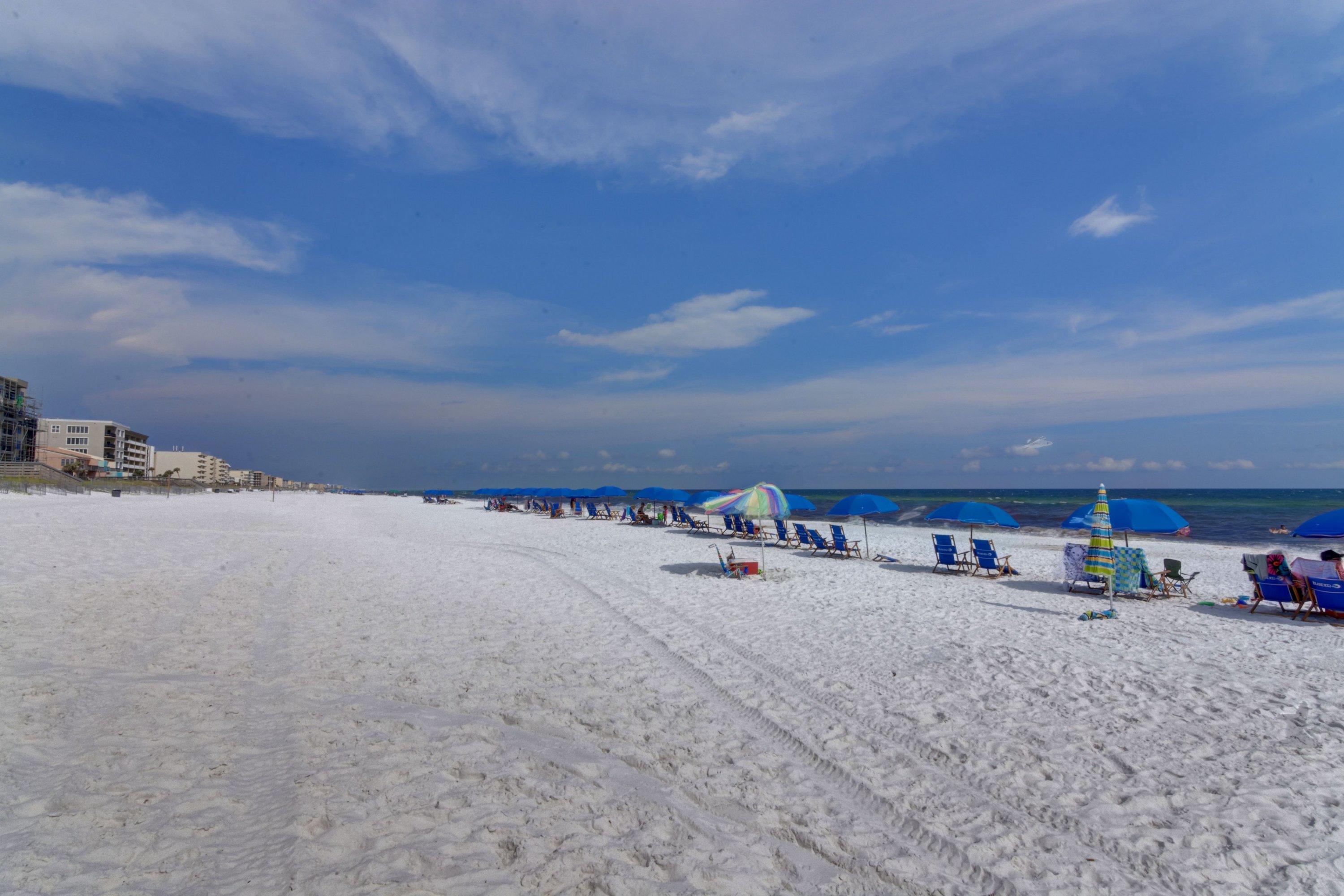 ISLANDER BEACH RESORT CONDO - Residential