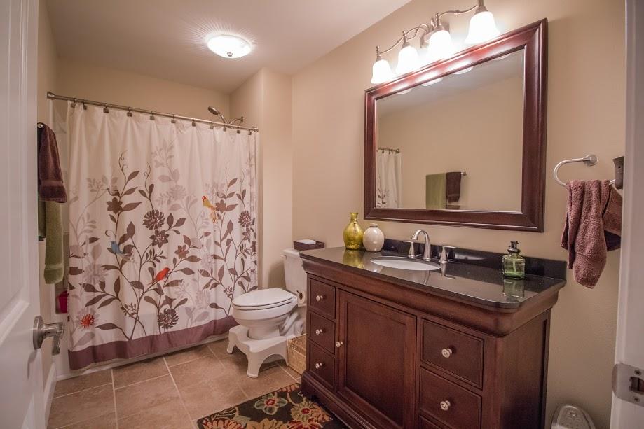 COUNTRY CLUB ESTATES 1 OF CRESTVIEW - Residential