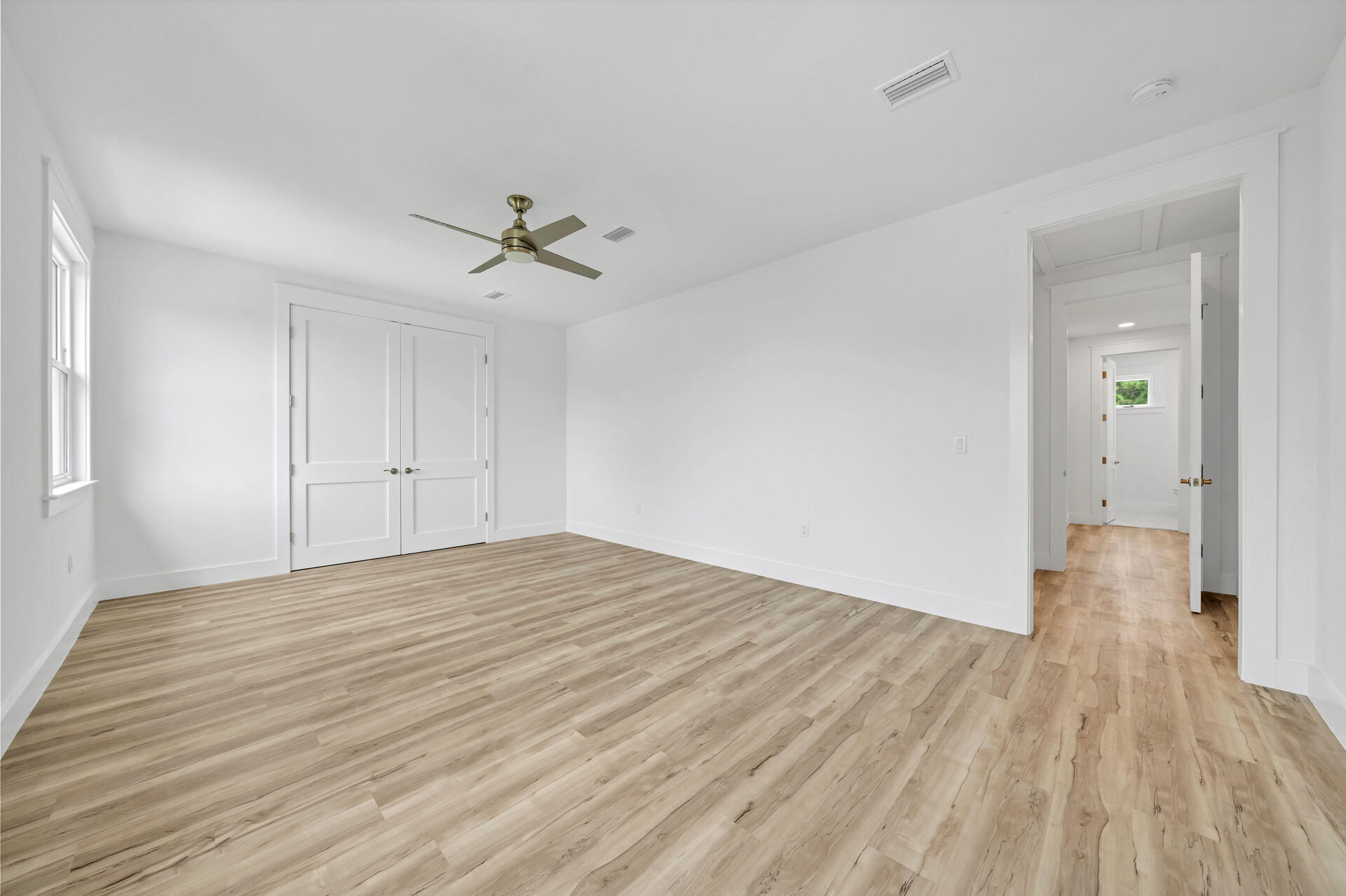 SHELTER COVE ESTATES 2ND ADDN - Residential