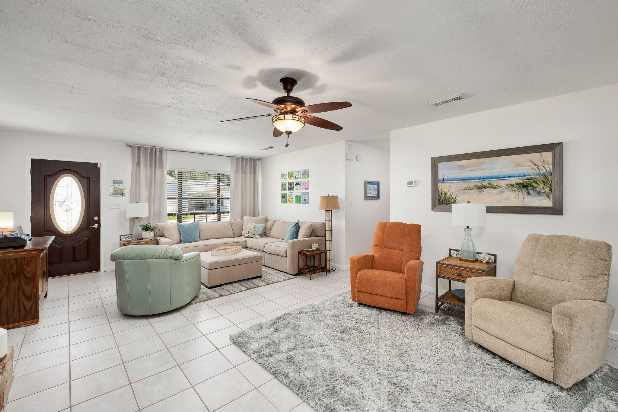 WHISPERING OAKS - Residential