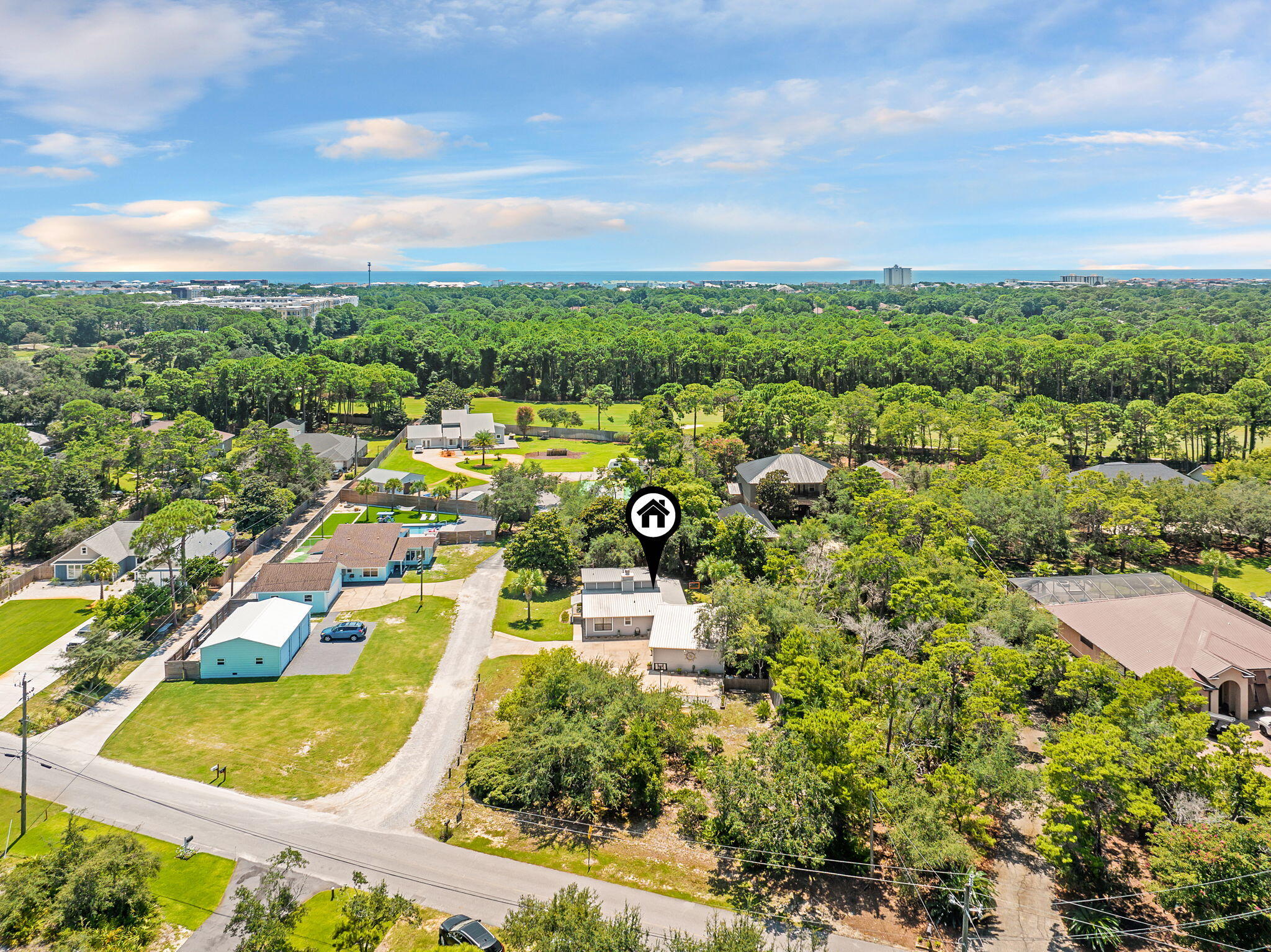 WHISPERING OAKS - Residential
