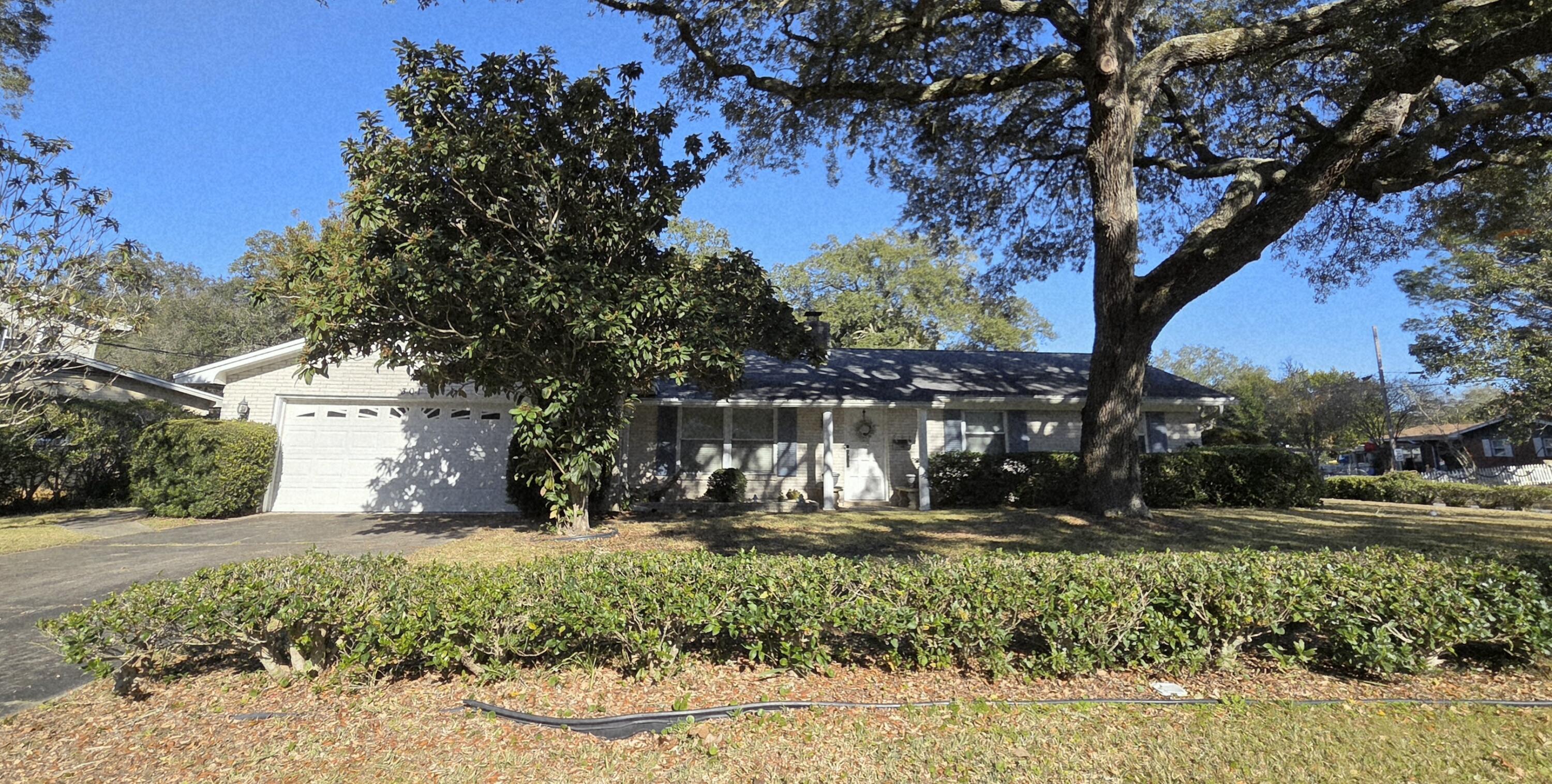 COLONY ESTATES - Residential