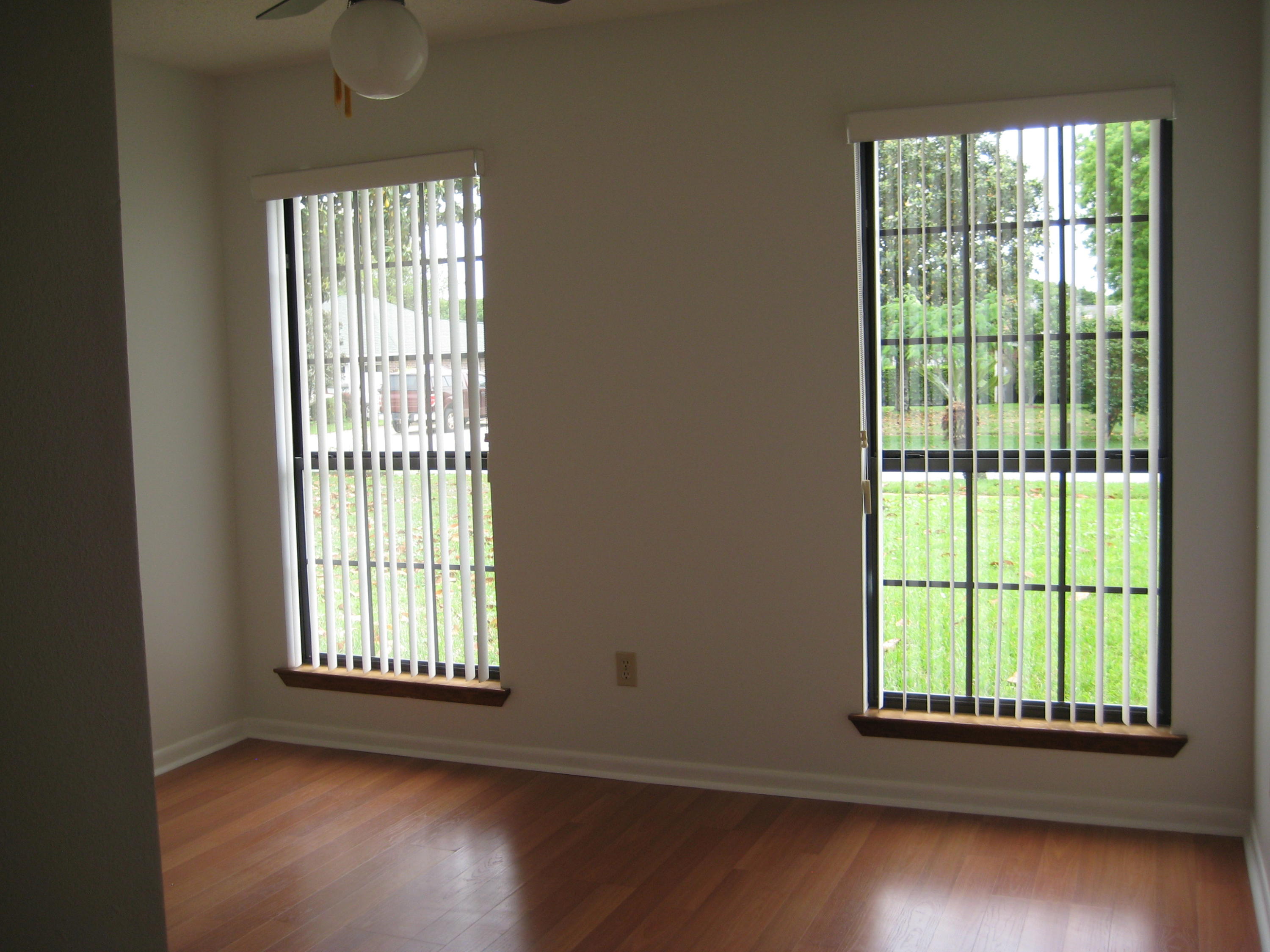 CHATEAU PRES DE LA MER - Residential