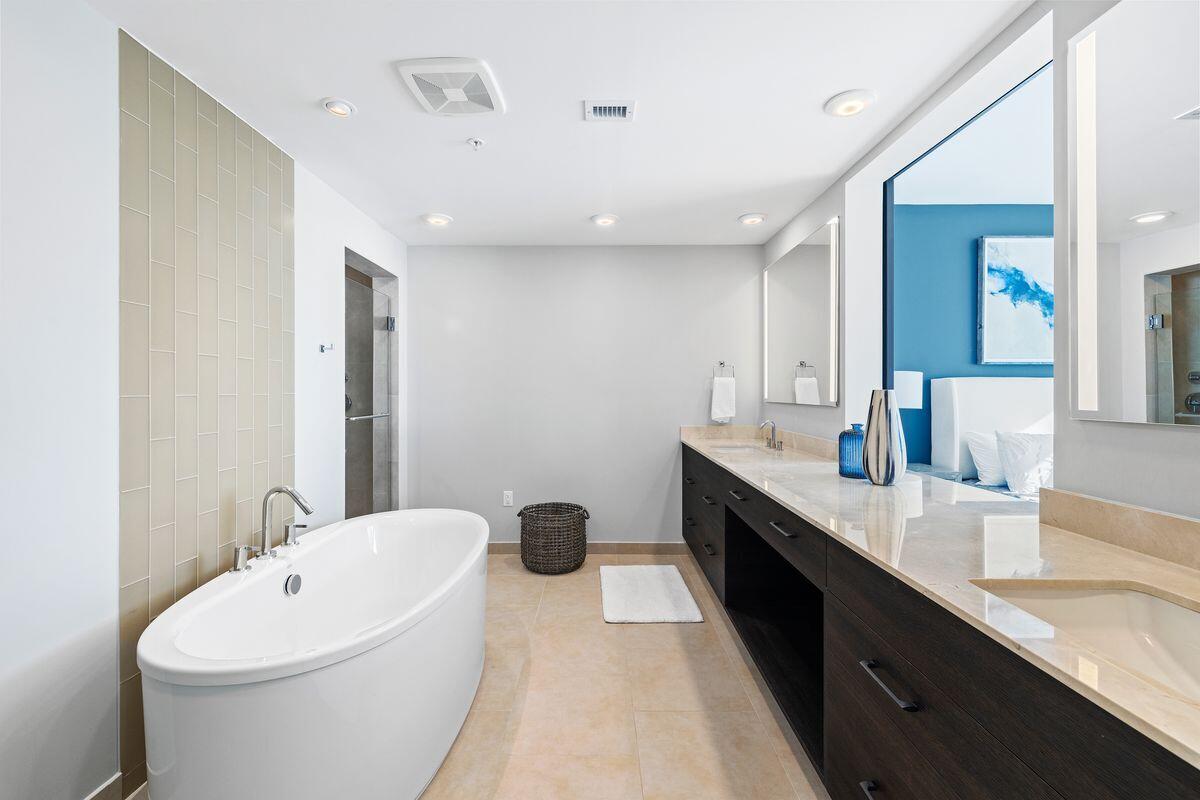 1900 Ninety Eight - Residential