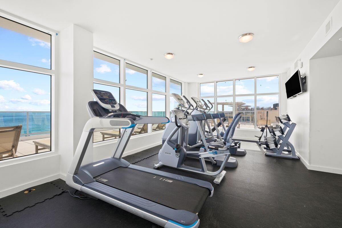 1900 Ninety Eight - Residential