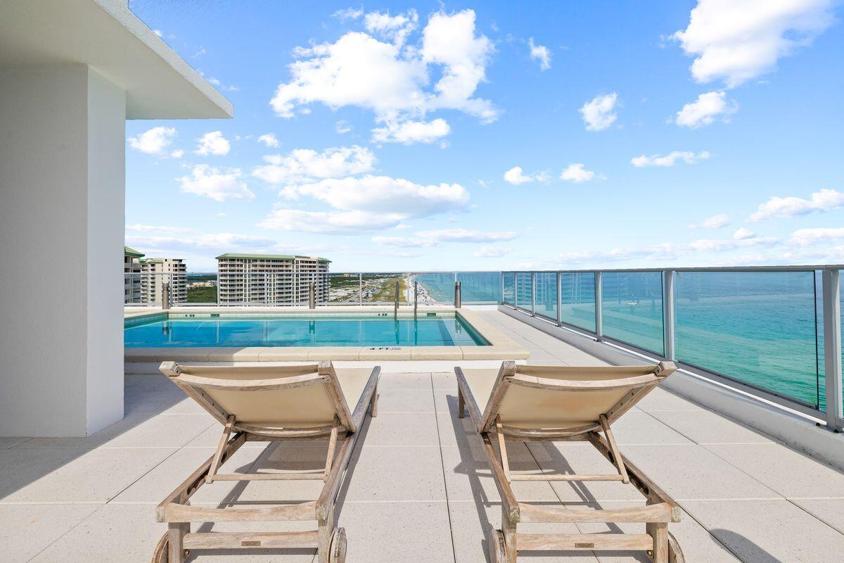 1900 Ninety Eight - Residential