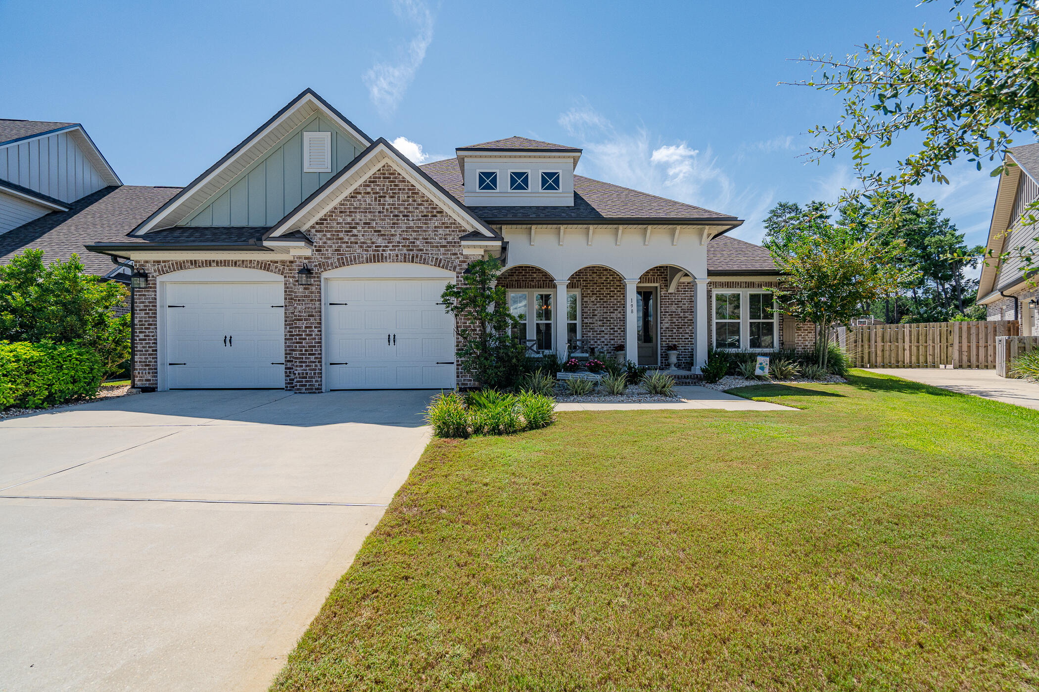 HAMMOCK BAY - Residential