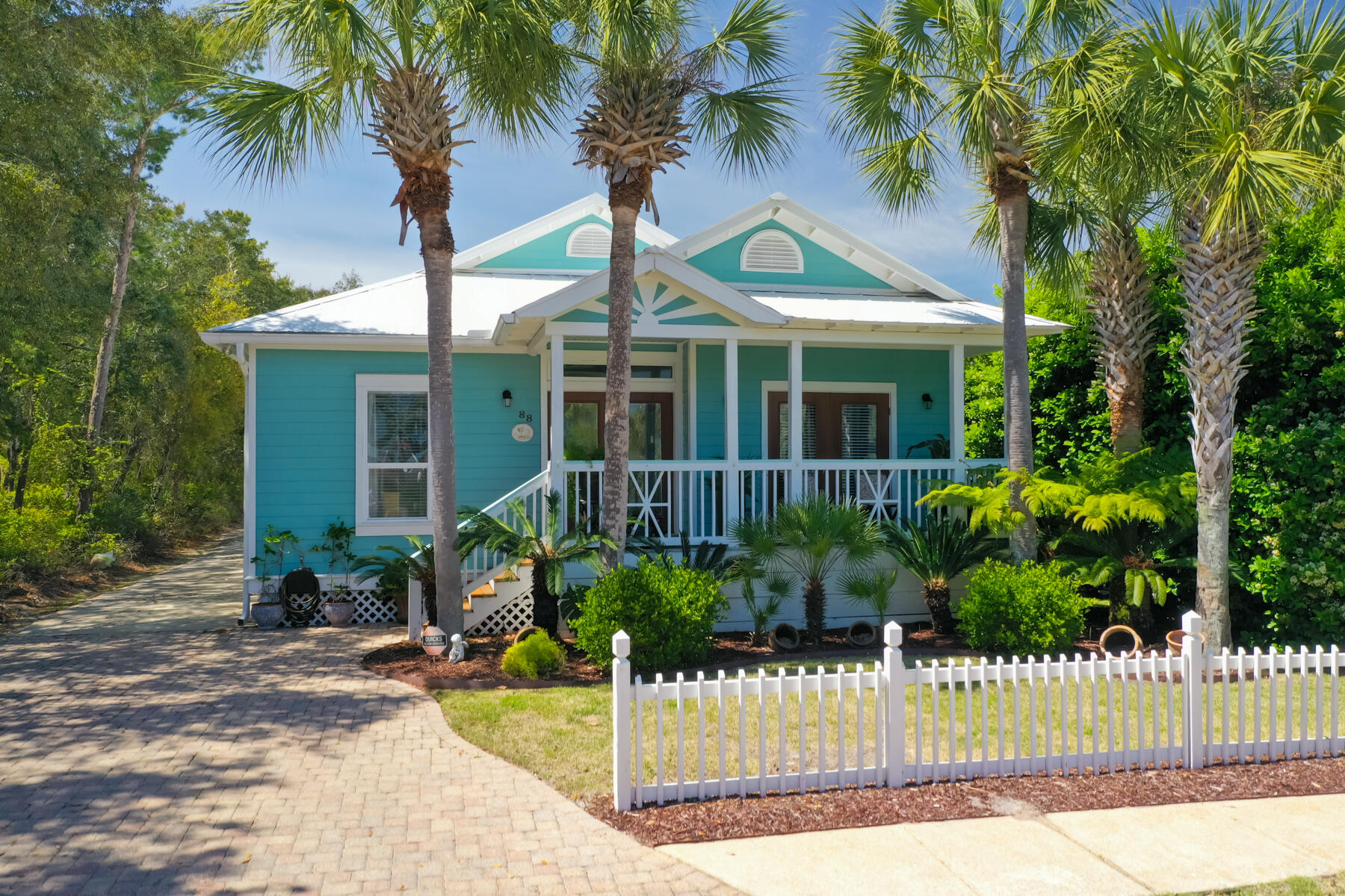 5 Bedroom / 3 Bath POOL Home w/DEEDED BEACH ACCESS in Sought After Crystal Beach area of Destin!! Custom Built One Owner Home in Kokomo Kove Less than 2 Blocks to Gulf of Mexico! Main Home was Completely Renovated in 2019 to include: Chef's Kitchen / Custom Candlelight Cabinetry & Quartz Counters Throughout / Custom Tile Showers / COREtec Luxury Vinyl Plank Flooring Throughout / 6 Burner Electrolux Icon Gas Stove / French Door Refrigerator / Electrolux Oven / Built in U-Line Ice Maker. Other Upgrades and Features include: Gunite Pool w/2021 Pool Pump / Gated Deeded Beach Access / 2 Car Garage / Gas Fireplace / Screened Back Patio / Covered Front Porch / 2020 Rinnai Gas HWH / 2016 AC & Heat / Master Walk in Closet & Double Vanities / Breakfast Bar / Outdoor Shower..