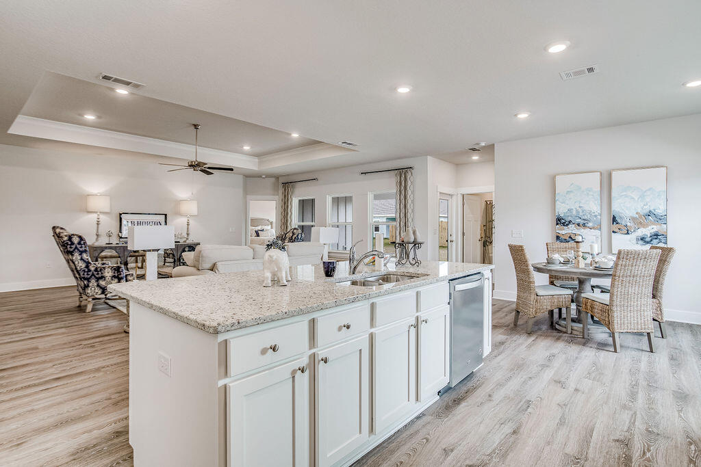 FOREST BAY ESTATES - Residential