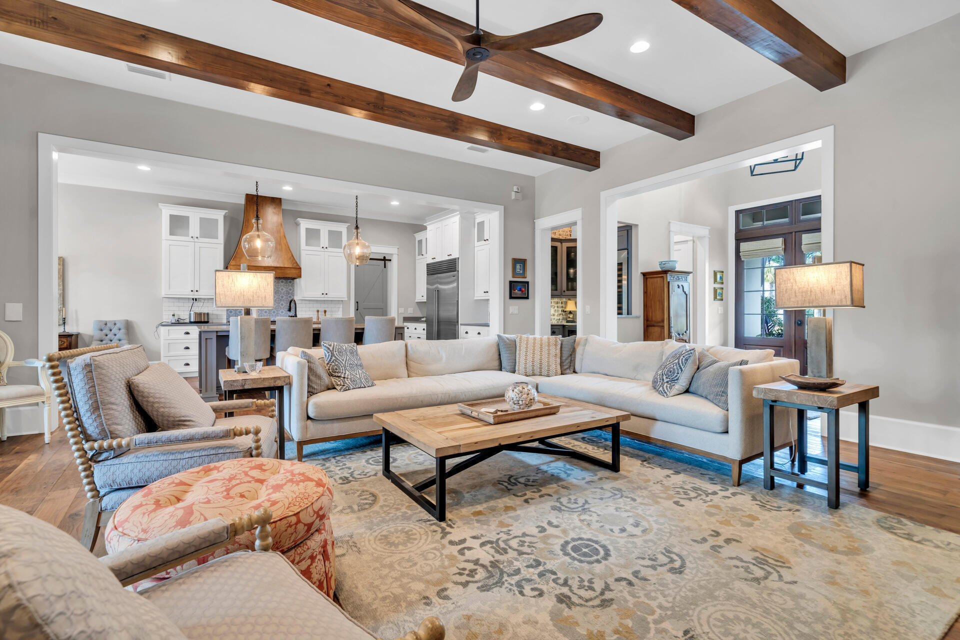 BAYTOWNE AVE EAST - Residential