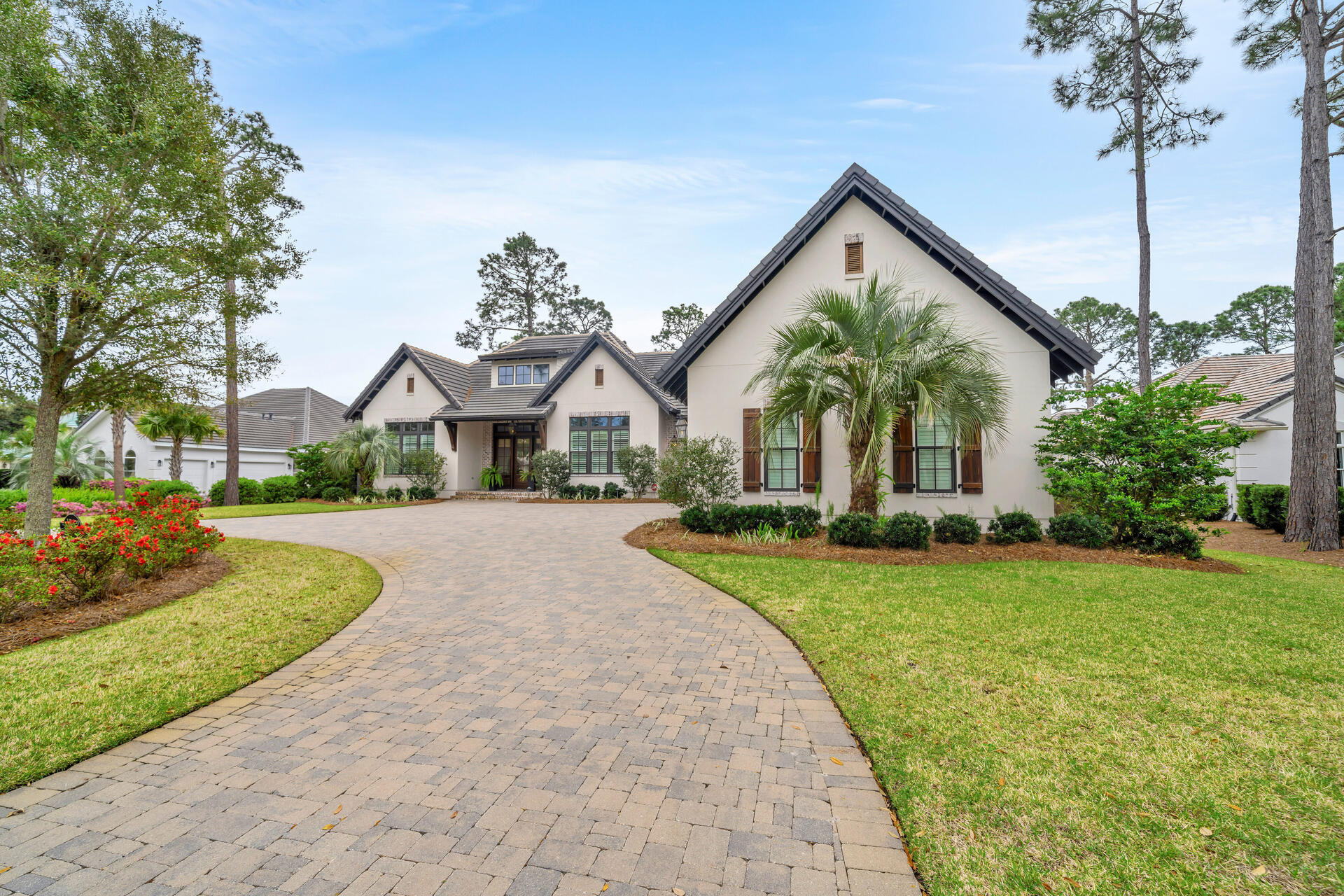 BAYTOWNE AVE EAST - Residential