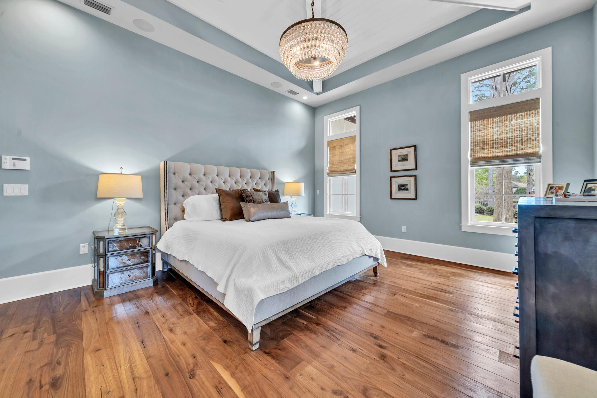 BAYTOWNE AVE EAST - Residential