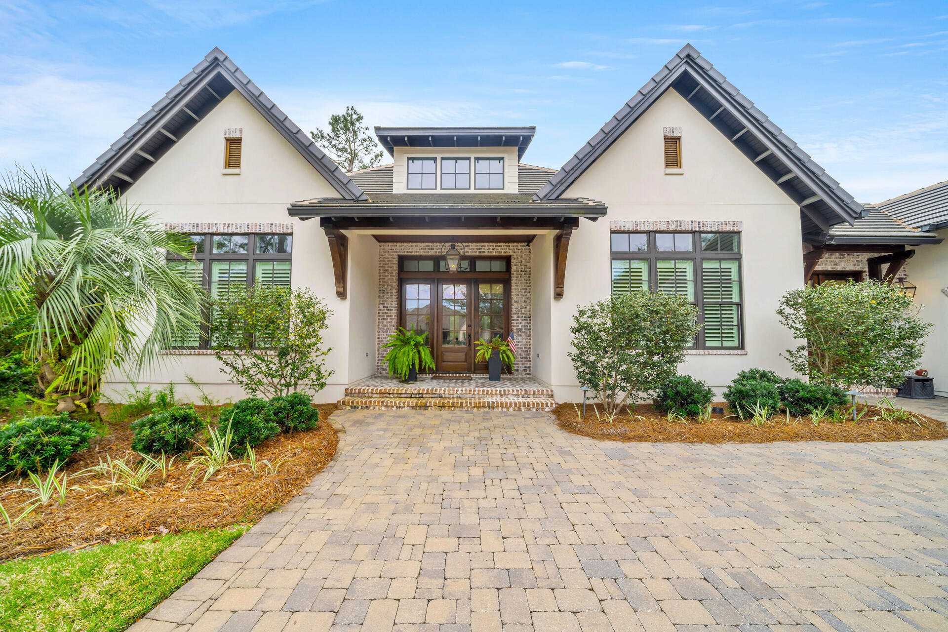 BAYTOWNE AVE EAST - Residential