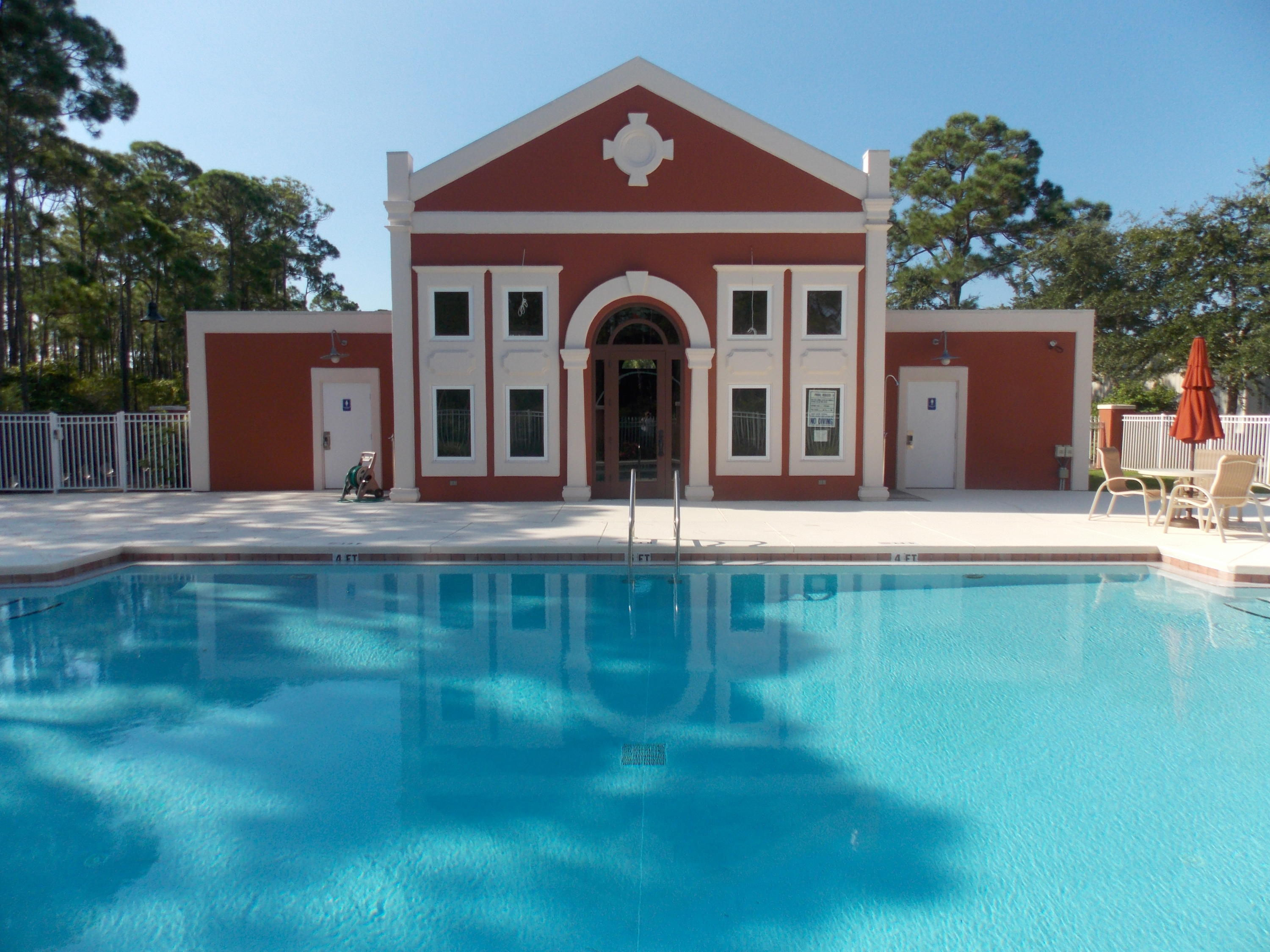 FRANGISTA BEACH - Land