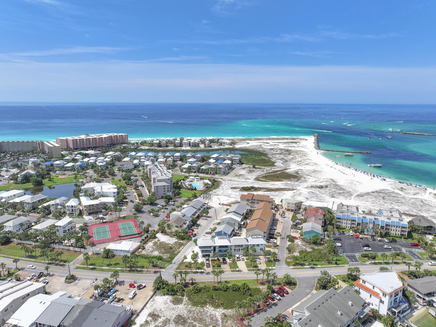 NAUTICAL WAY - Residential