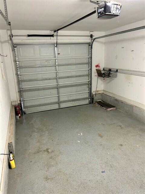 OAKWOOD HILLS UNIT 3 - Residential