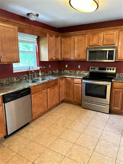 OAKWOOD HILLS UNIT 3 - Residential