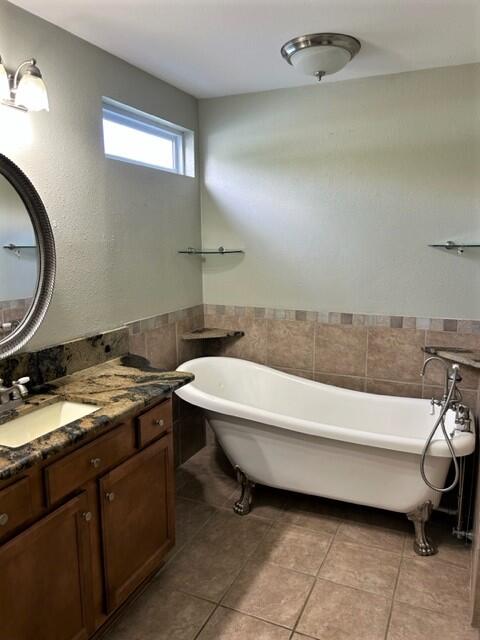 OAKWOOD HILLS UNIT 3 - Residential