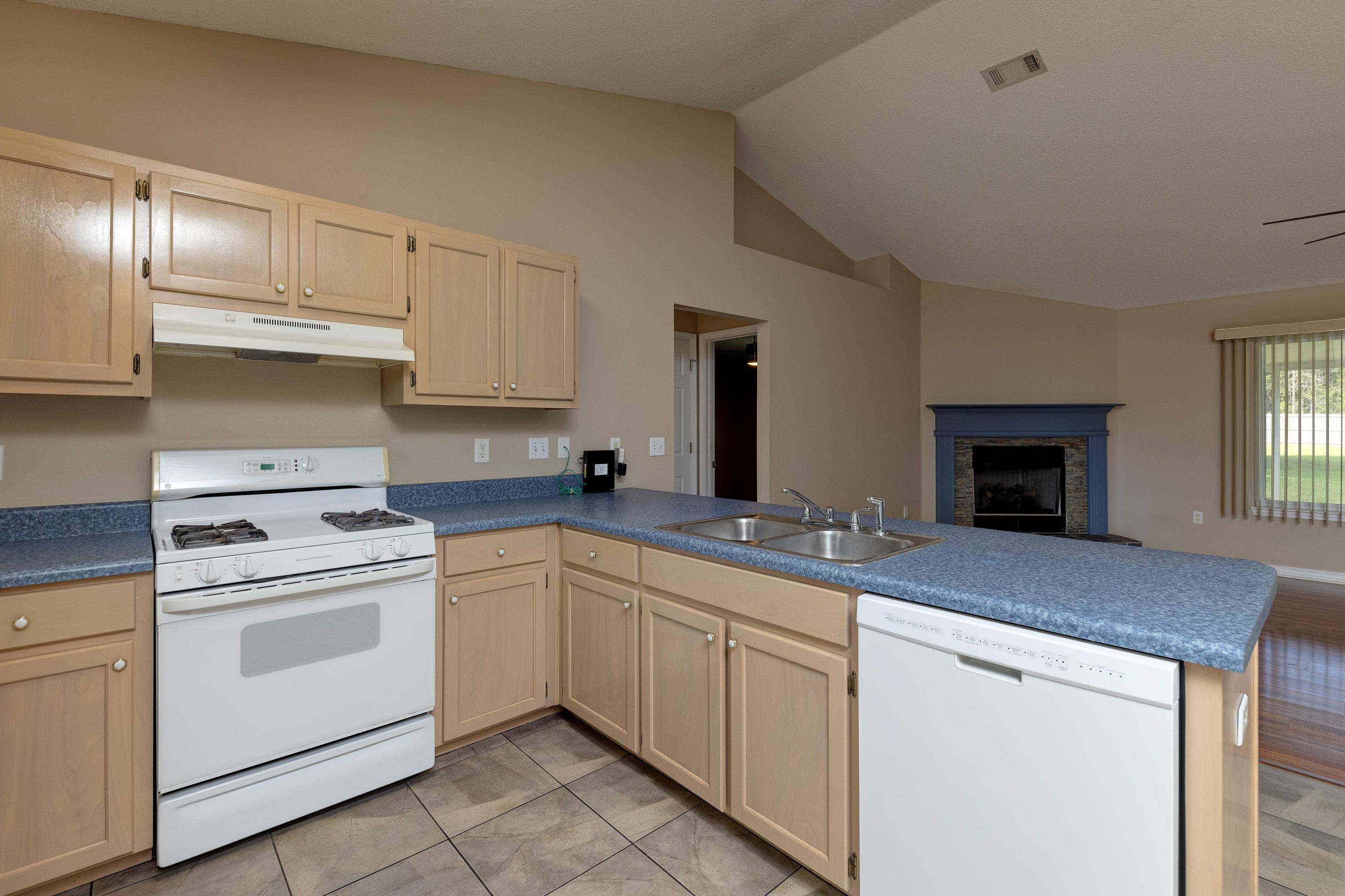 CHEROKEE BEND S/D PH 2 - Residential