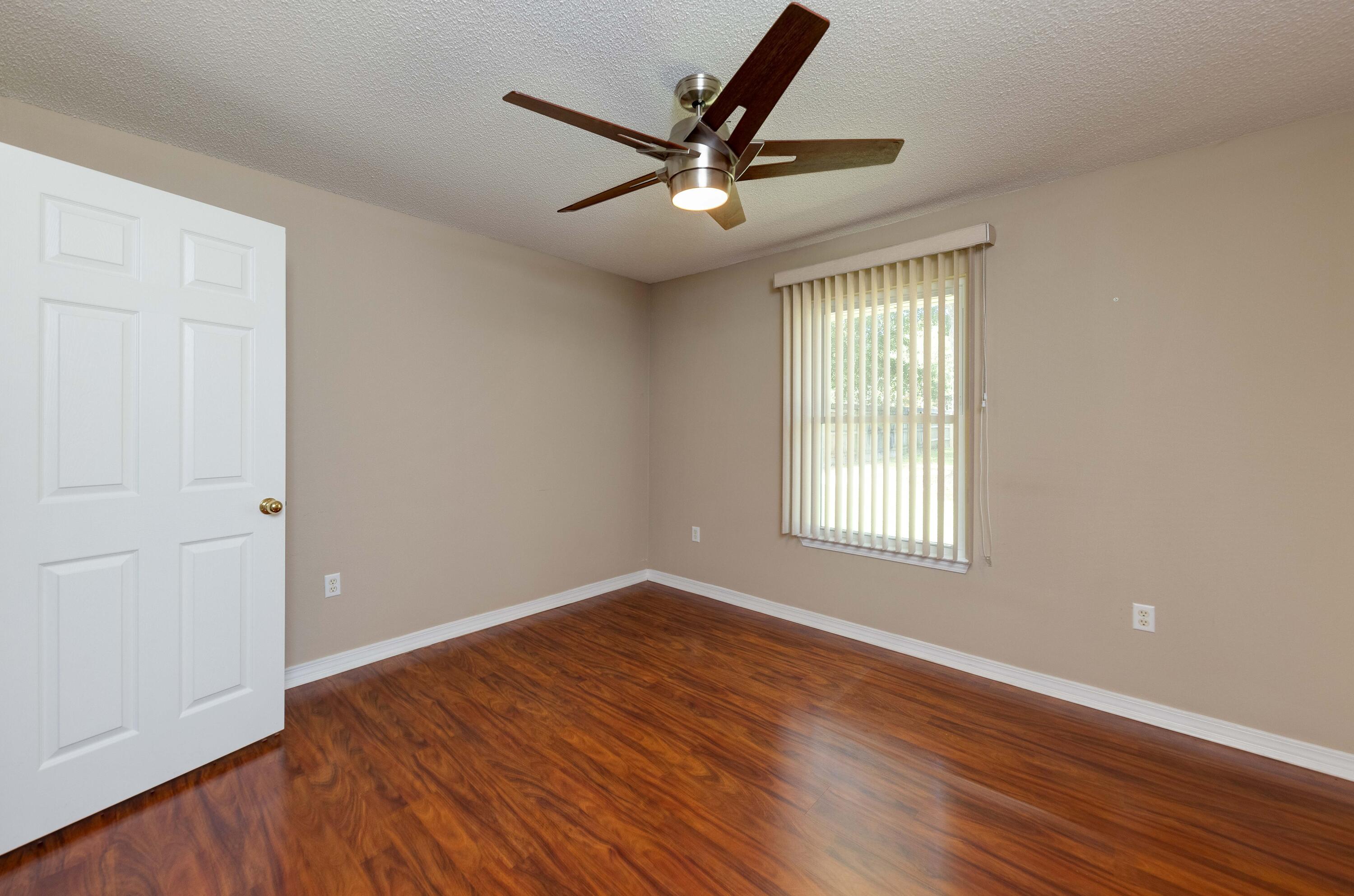 CHEROKEE BEND S/D PH 2 - Residential